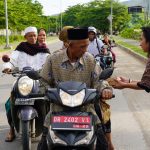Foto:Ist. Bagi Takjil: ITDC kembali menghadirkan nuansa kebersamaan melalui aksi berbagi takjil gratis bagi masyarakat dan wisatawan di kawasan The Mandalika.