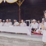 Foto:Ist. Melaspas: Wabup Bagus Alit Sucipta didampingi Nyonya Yunita Alit Sucipta menghadiri Karya Melaspas Pura Taman, Br. Tengah Desa Adat Sempidi, Rabu (12/3).