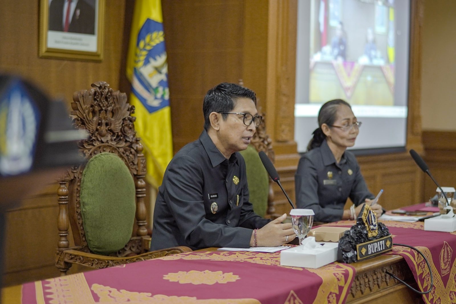 Foto/Ist KPK RI:Bupati Wayan Adi Arnawa mengikuti secara daring Rapat Koordinasi Program Pemberantasan Tindak Pidana Korupsi Tahun 2025, yang dilaksanakan oleh KPK RI, di Ruang Rapat Kriya Gosana, Puspem Badung.