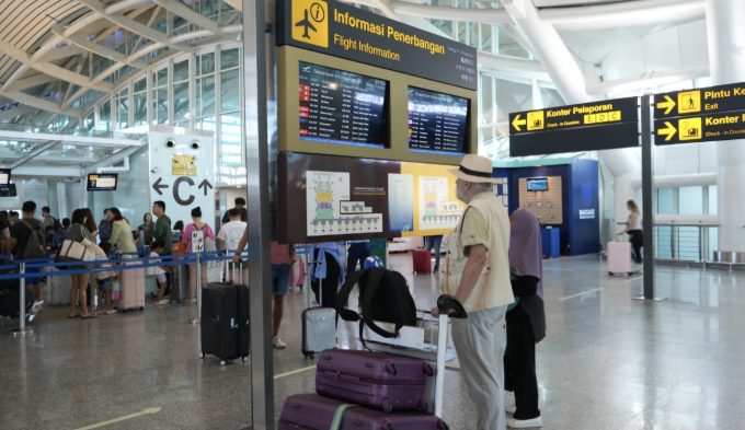 Foto/Ist Normal: Rute penerbangan dari Bandara Ngurah Rai menuju Doha yang sudah kembali berjalan normal.