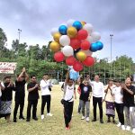 Foto/Ist Lepas Balon: Camat Kutsel, I Ketut Gede Arta didampingi undangan lainnya, saat membuka turnamen STWD Cup XII dengan melepas balon ke udara.
