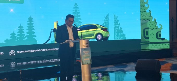 Foto/Ist PEVC 2025: Jenderal TNI (Purn) Dr. Moeldoko, saat membuka Periklindo Electric Vehicle Conference (PEVC) 2025 di Jimbaran, Bali.