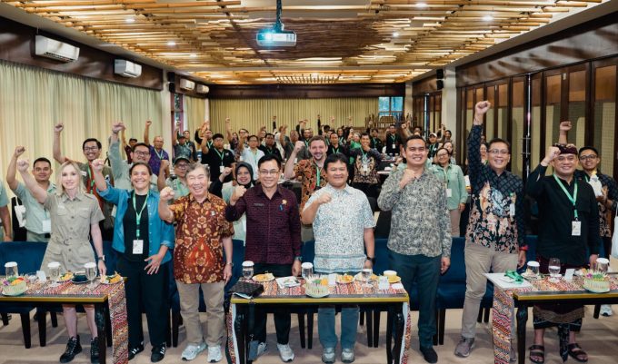 Photo/Courtesy Photos of the Inauguration of the Lorikeet Breeding Center at Bali Safari.