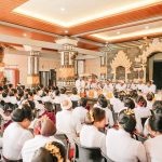 Foto/Ist Bupati Wayan Adi Arnawa saat hadiri Karya Ngenteg Linggih Wraspati Kalpa, Tawur Madya dan Padudusan Alit di Banjar Adat Uma Kapal, Kelurahan Kapal, Mengwi.