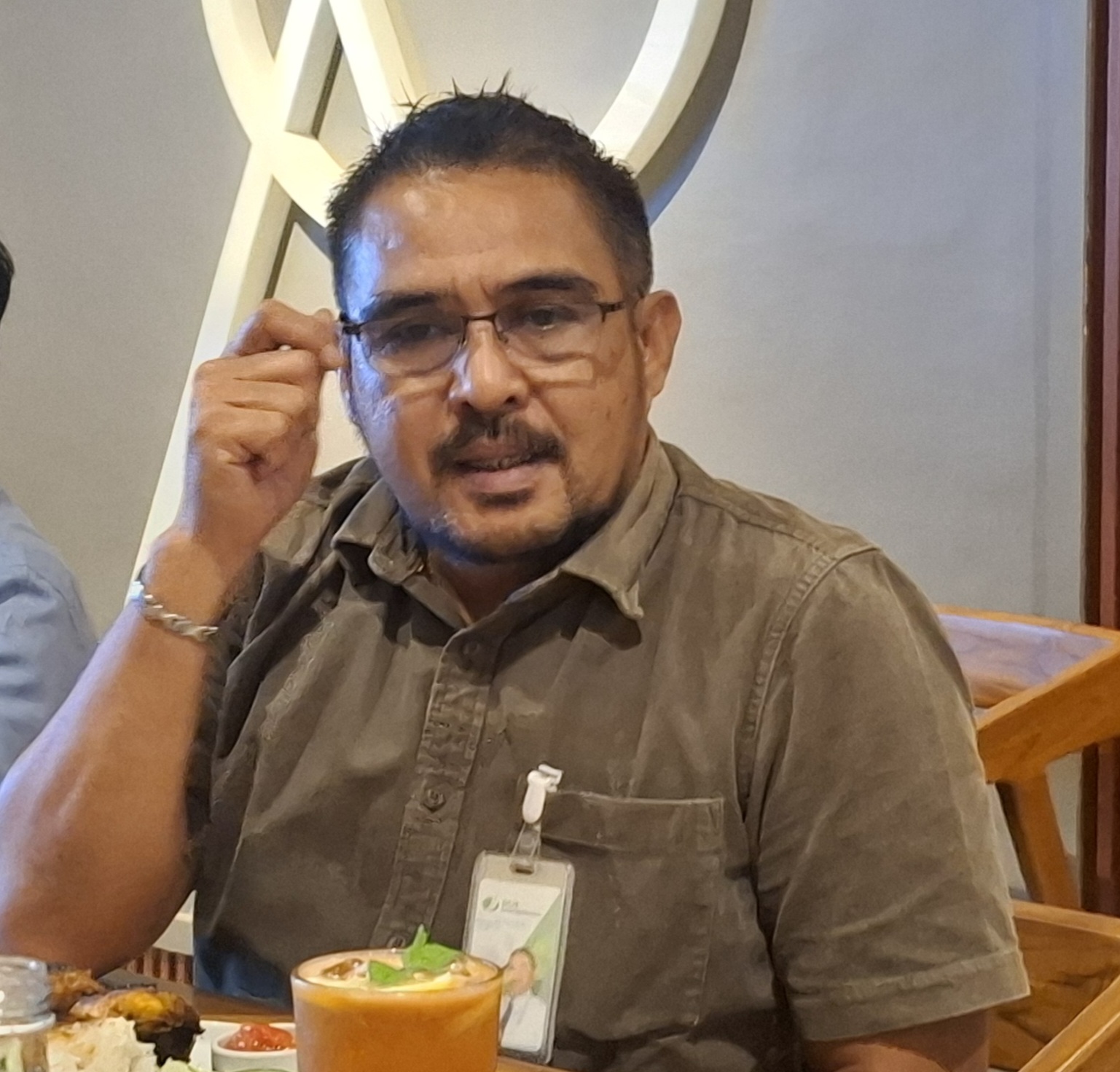 Foto Istimewa Kepala BPJS Ketenagakerjaan Cabang Bali Denpasar Adventus Edison Souhuwat.