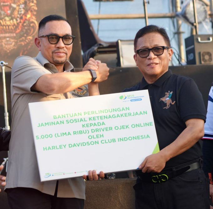 Foto Istimewa BPJS: BPJS Ketenagakerjaan bersama HDCI saat mewujudkan Komitmen memberikan perlindungan kepada 5.000 pengemudi ojol di enam wilayah dalam Merdeka Ride & Evoria Rally 2026 di Melasti, Desa Ungasan.